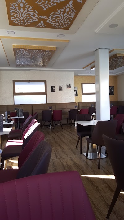Photos of CAVALLO CAF&Eacute;