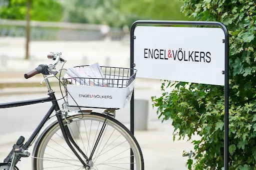 Engel & Völkers Berlin Charlottenburg - Thumbnail