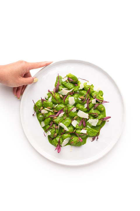 Cloud Catering and Events by null