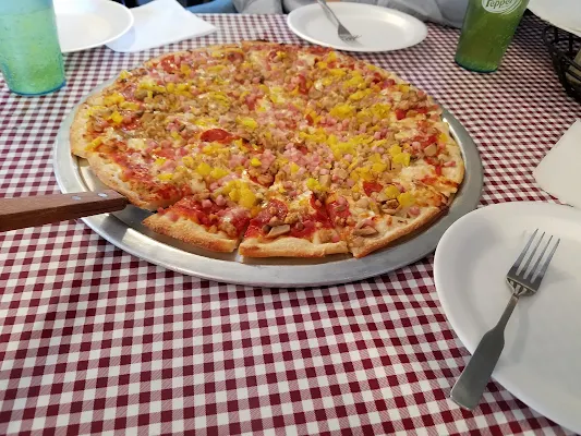 Fly Girl Pizzeria