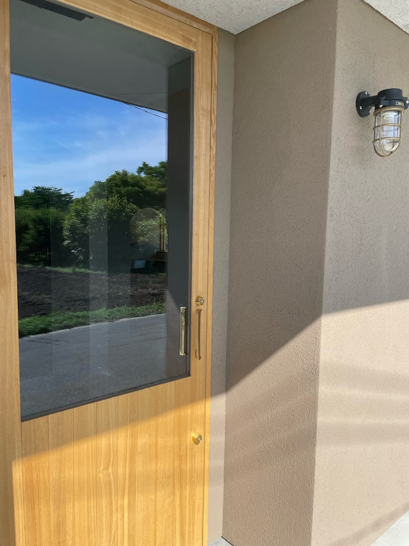 più / ピウ Hair/よもぎ蒸しリンパサロン