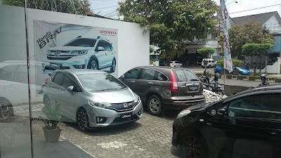 Photos of Honda Istana Carindo : Akbar Ferdian