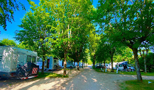 Photo n°9 de Camping Merry-sur-Yonne à Merry-sur-Yonne (Point Wi-Fi)