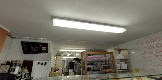 https://m.facebook.com/Kolhens-Bakery-And-Cafe-1178957872263921/?ref=bookmarks