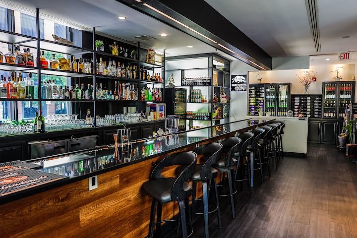 Maiko Sushi Lounge by null