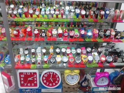 Photos of Kitty Shop Kawali/DM collection