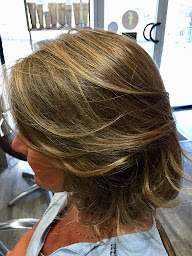 Photo n°3 de Espace Créa'tif à Mont-de-Marsan (Salon de coiffure)