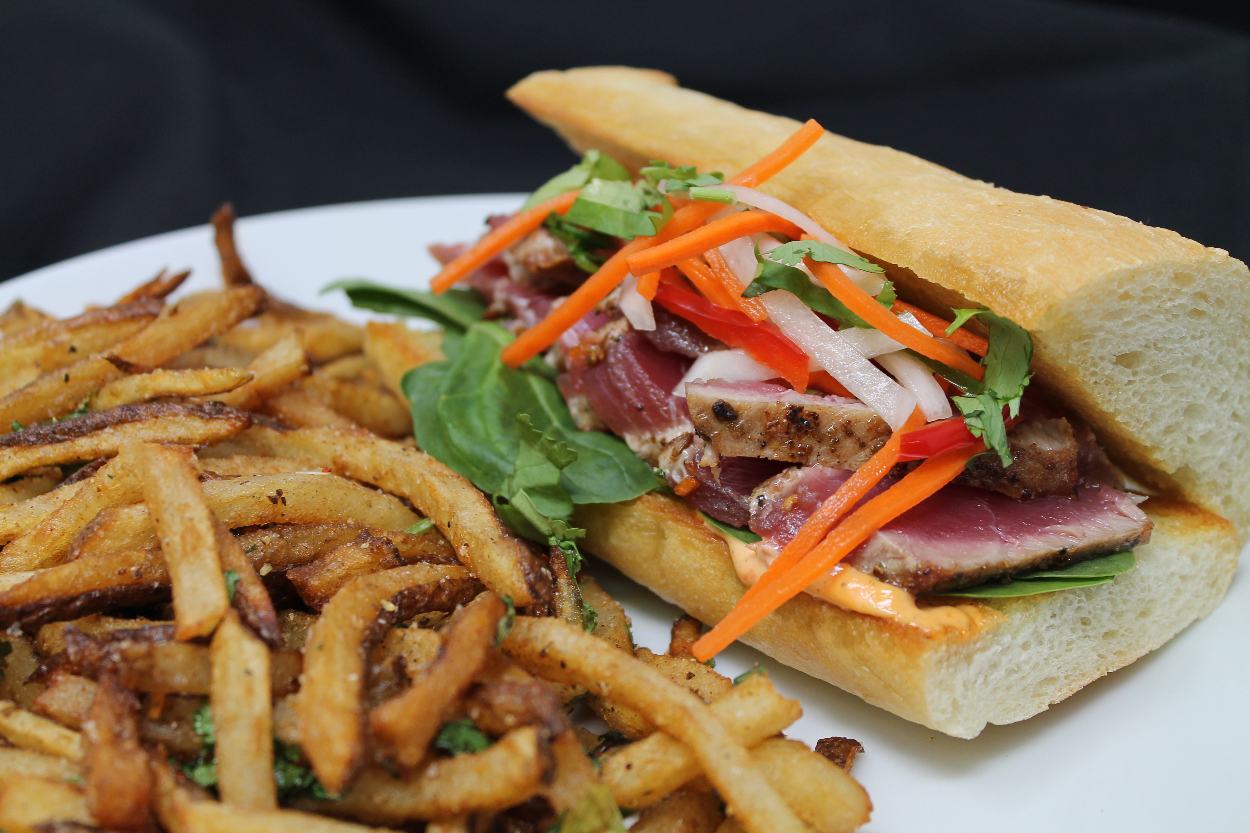 Junior's Restaurant & Tap House