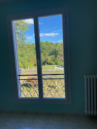 Photo n°5 de JS.PRO.POSE à Les Peintures (Fournisseur de fenêtres)