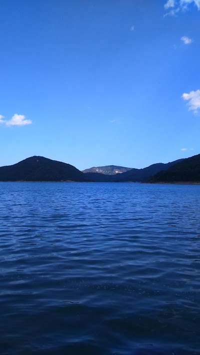 Photos of Lake House