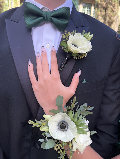 LM Blooms, LLC Gallery - United States