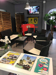 Photo n°28 de V17 La Rochelle à Yves (Atelier de réparation de véhicules de loisirs)