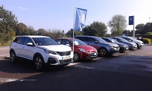Photo n°7 de PEUGEOT - GARAGE DE LA BAIE DE DOUARNENEZ à Douarnenez (Vendeur de voitures d'occasion)