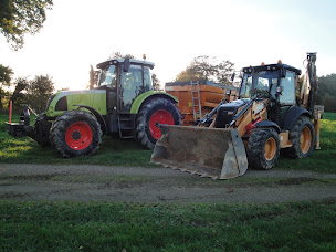Photo n°1 de Labbé TP à Maen Roch (Entreprise de terrassement)