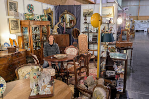 Photo n°6 de Antiquités Brocante Le Lay Philippe à Locronan (Magasin d'antiquités)