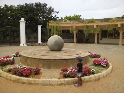 Photos of Dry Zone Botanical Garden