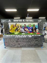 Photo n°11 de LuluSport à Chavelot (Magasin d'articles de sports)