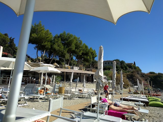 Baba Beach