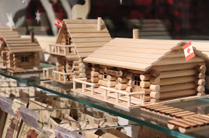 Photo n°7 de Le Comptoir Canadien à Annecy (Magasin de chaussures)