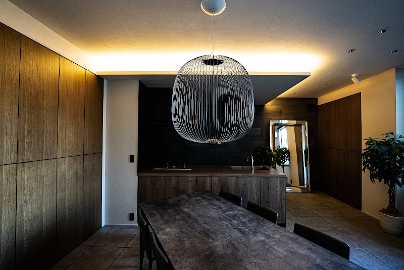 ワイクレスト株式会社