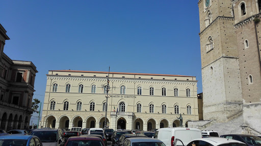 Avvocato Alessandro Di Clemente - Thumbnail