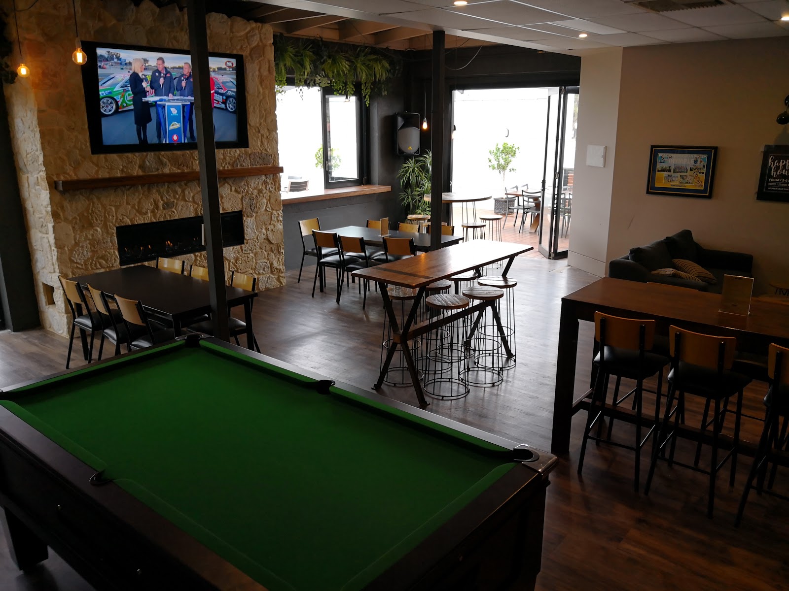 Irymple Hotel — photo 3