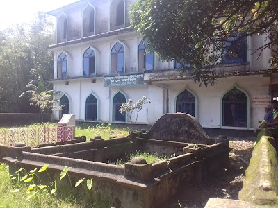 Photos of Alhajj Ismail Sawdogor Jamee Mosque