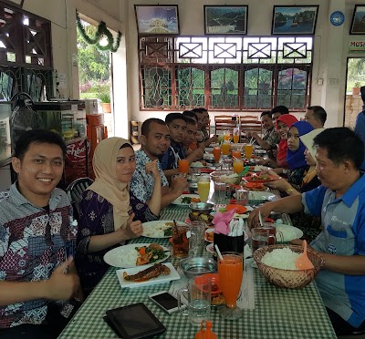 Photos of Rumah Makan StatusQuo