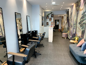 Photo n°44 de Oxypur coiffure à Paris (Salon de coiffure)