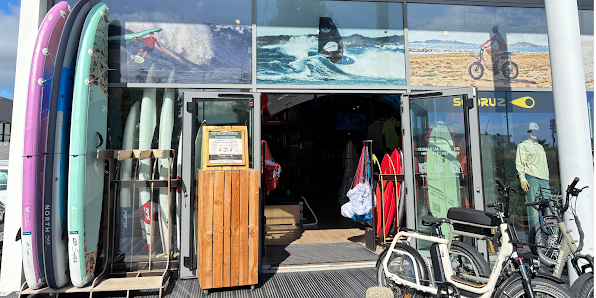 Oss 56 - Ocean Surf Shop 2 Rue de l