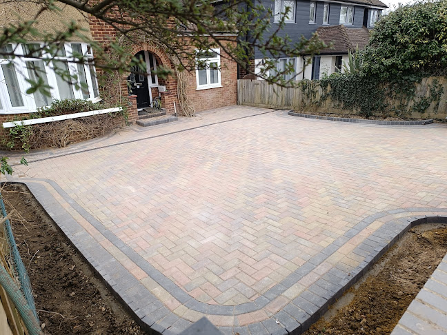 Comments and reviews of Ground Force Paving Ltd..