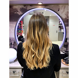 Photo n°29 de Vog Coiffure Lille Grand Place à Lille (Salon de coiffure)