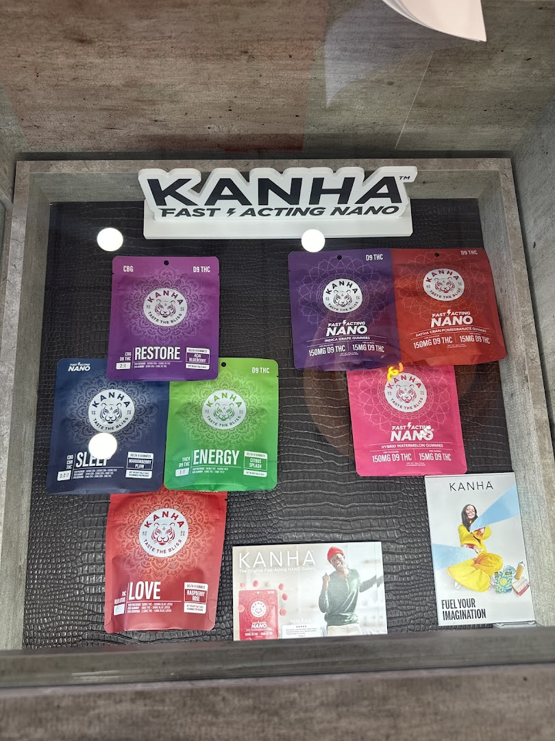 Bahama Mama Smoke Shop- Washington Ave. Delta 8/9/10, THC A/V/P, CBD, Kratom, Vape, Cigars, Dispensary. photo 1