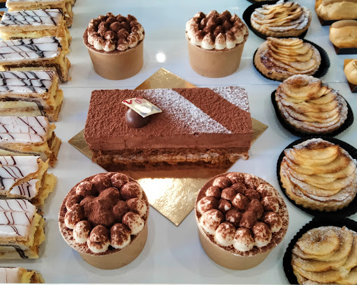 Chocolaterie Pâtisserie Collet Brissac-Quincé Gallery - France