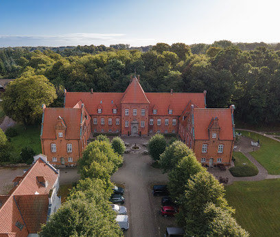 Sophiendal Slotshotel & konferencecenter