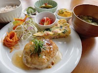 トナリ~cafe&lunch~