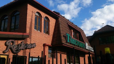 Photos of T&auml;hetorni hotell
