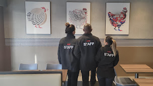 Photo n°79 de KFC Paris Place Clichy à Paris (Restaurant de hamburgers)