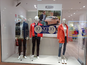 Photo n°5 de Christine Laure à Strasbourg (Magasin de chaussures)