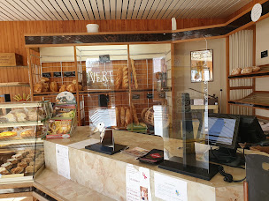 Photo n°22 de Boulangerie, pâtisserie, alimentation, boucherie, traiteur sandwich à Plouzévédé (Pâtisserie)