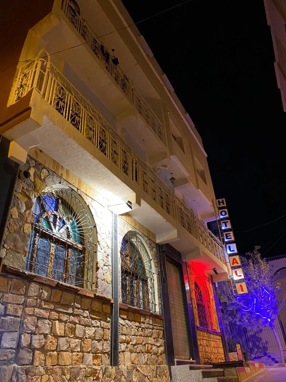 HOTEL ALI MIDELT