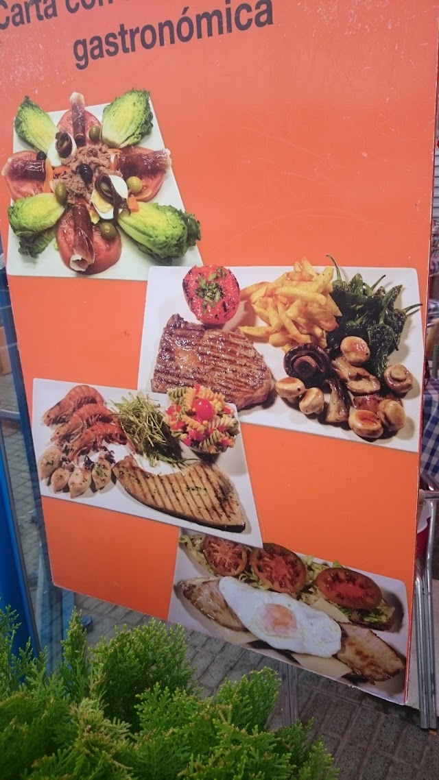 Le petit bistrot Cervecería