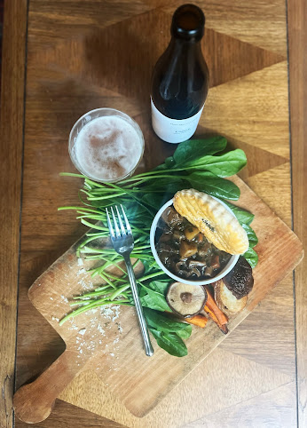 Aunt Ethel's Pot Pies by null