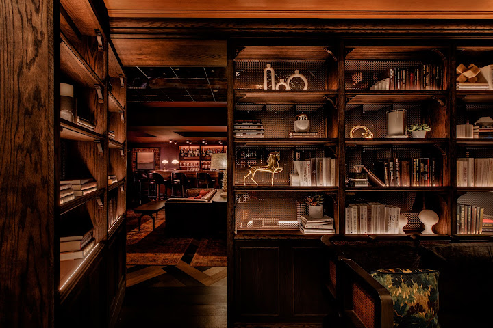 Founders Club by null