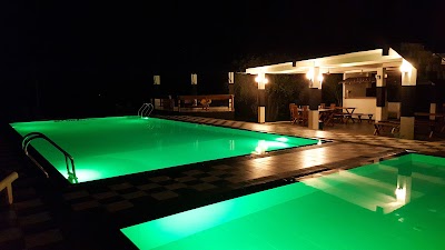 Photos of Eco Hotel Black & White