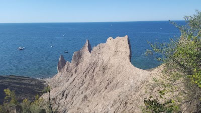 Photos of Chimney Bluffs State Park