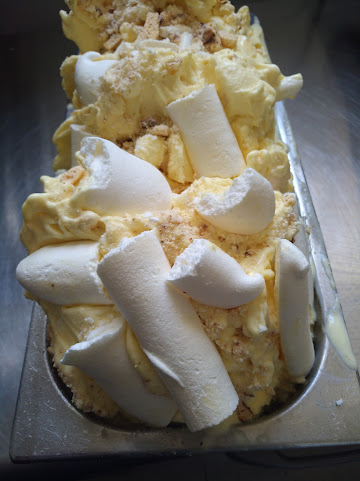 Glacier Vanille Noire by null