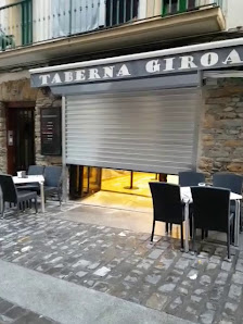 Giroa Taberna Kale Nagusia Kalea, 20, 20808 Getaria, Gipuzkoa, España