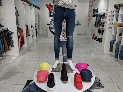 Photos of Trademark Outfitters