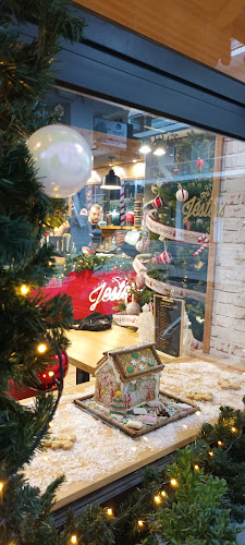 Comentarii opinii despre Jim n Ge's jesters